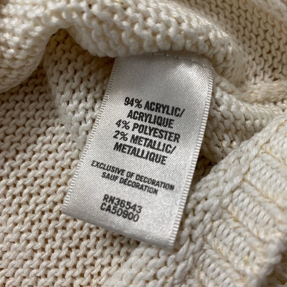 2/$20 VanHeusen Gold Metallic Cream Long Sleeve Sweater - Picture 7 of 8